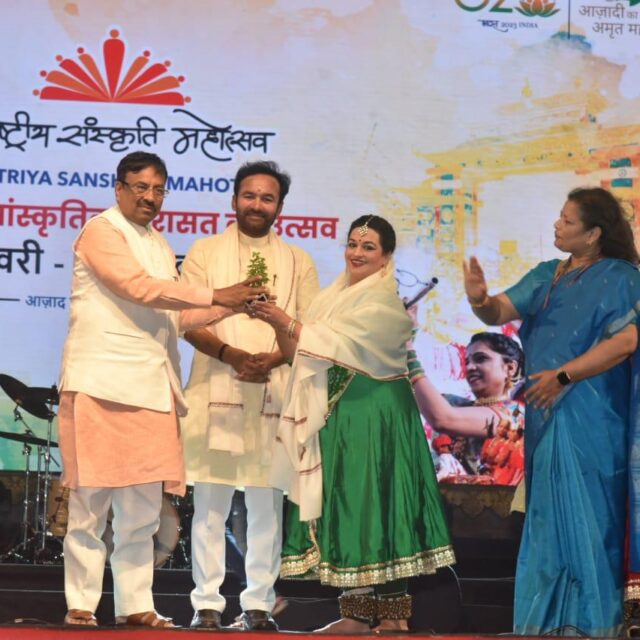 WhatsApp Image 2024-11-04 at 10.46.47 PM (2)